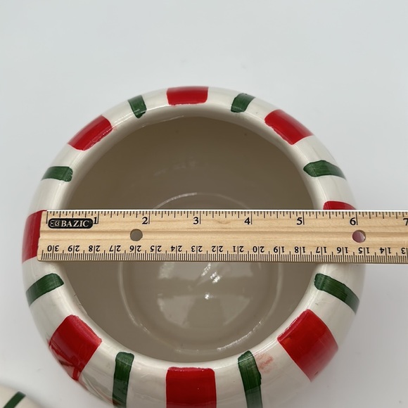 Round Stripped Cookie Jar Canster Decor - Picture 16 of 16